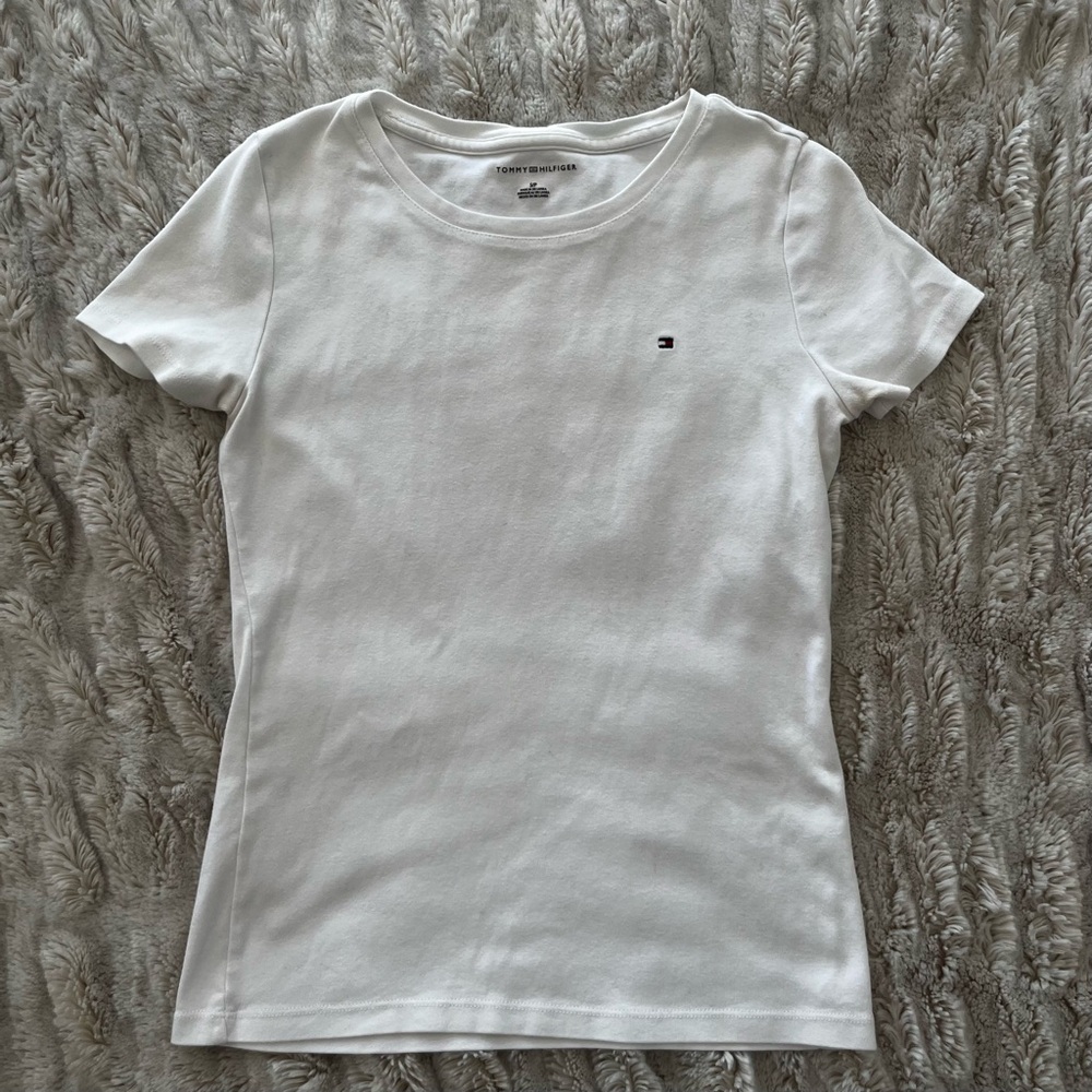 White Tee Bundle ❤️ - Picture 2 of 4